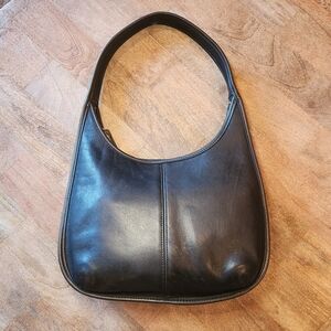 Vintage Coach Black Ergo Bag 9025